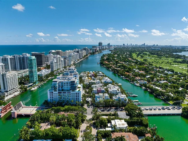 201 Aqua Ave, Miami Beach FL 33141