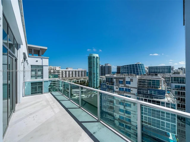 201 Aqua Ave, Miami Beach FL 33141