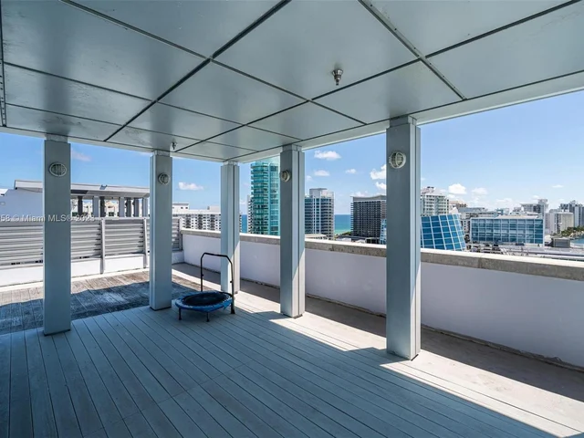 201 Aqua Ave, Miami Beach FL 33141