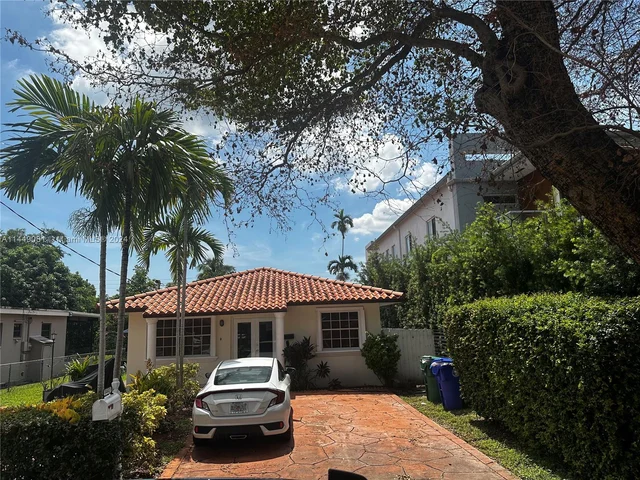 3440 SW 23rd St # 3442, Miami FL 33145