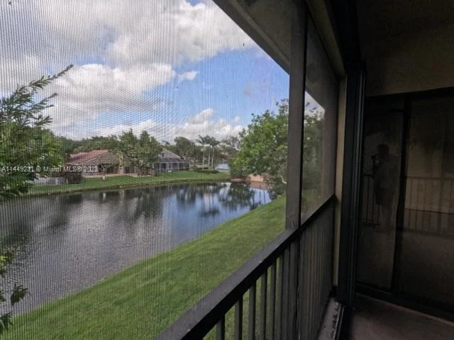 10557 NW 10th Ct # 140, Plantation FL 33322