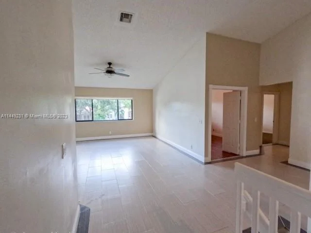 10557 NW 10th Ct # 140, Plantation FL 33322