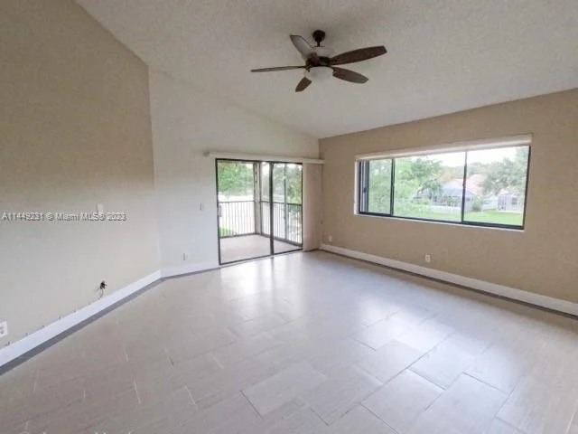 10557 NW 10th Ct # 140, Plantation FL 33322