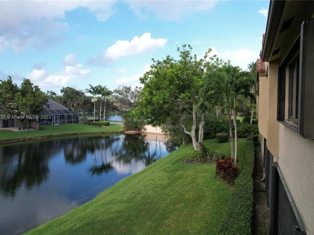 10557 NW 10th Ct # 140, Plantation FL 33322