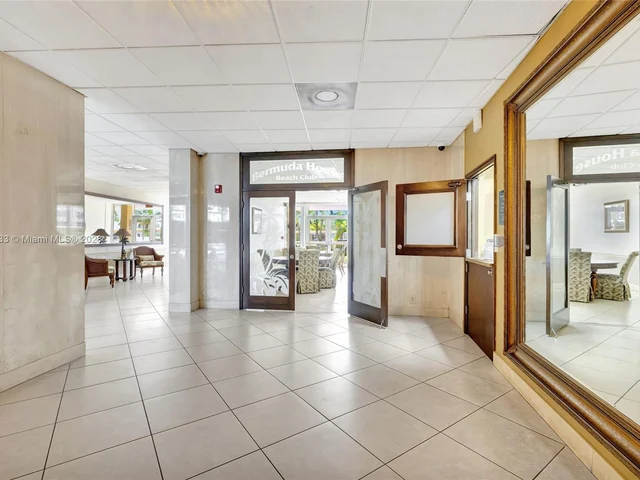 328 N Ocean Blvd # 305, Pompano Beach FL 33062