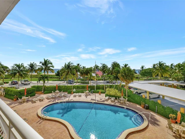 328 N Ocean Blvd # 305, Pompano Beach FL 33062