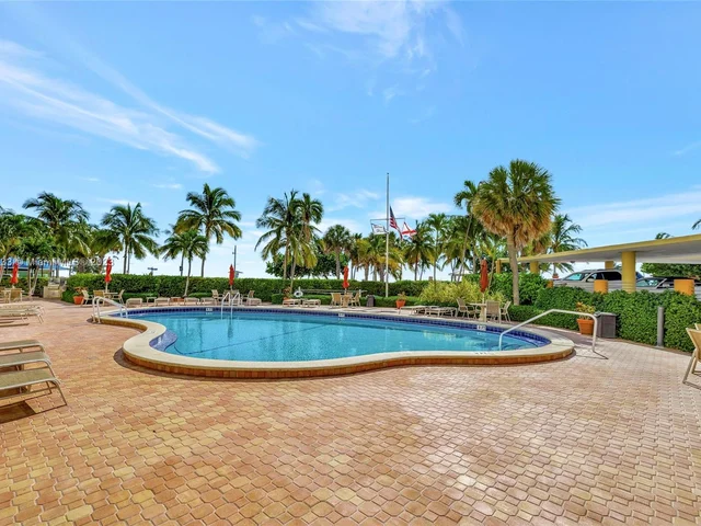 328 N Ocean Blvd # 305, Pompano Beach FL 33062