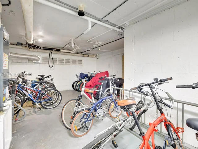 328 N Ocean Blvd # 305, Pompano Beach FL 33062