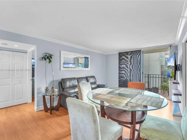 3581 SW 117th Ave # 308, Miami FL 33175