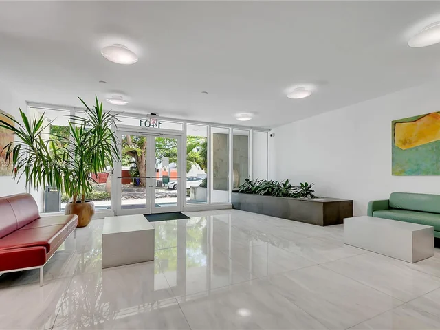 1401 SW 22nd St # 1001, Miami FL 33145