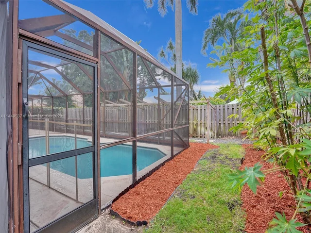 1339 SW 3rd St, Boca Raton FL 33486