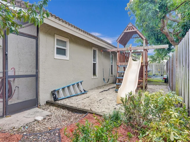 1339 SW 3rd St, Boca Raton FL 33486