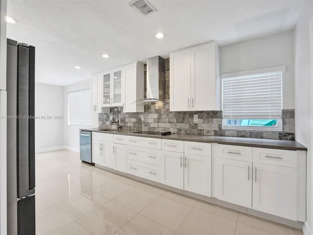 1339 SW 3rd St, Boca Raton FL 33486