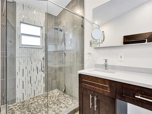 1339 SW 3rd St, Boca Raton FL 33486