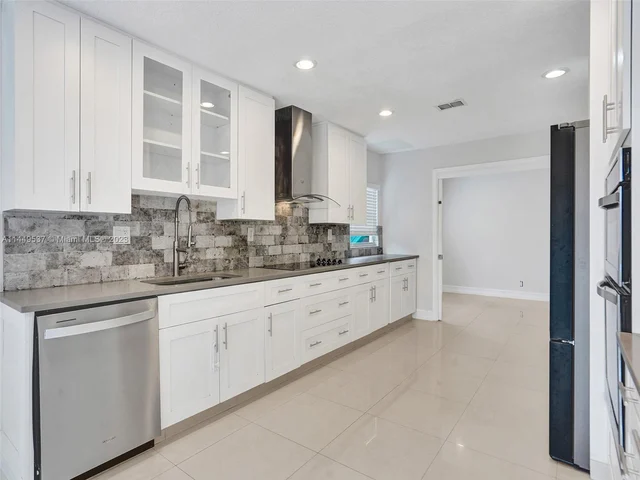 1339 SW 3rd St, Boca Raton FL 33486