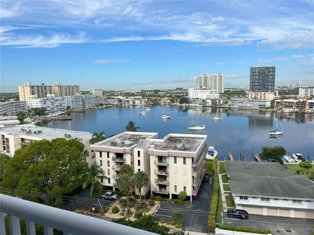 137 Golden Isles Dr # 1110, Hallandale Beach FL 33009