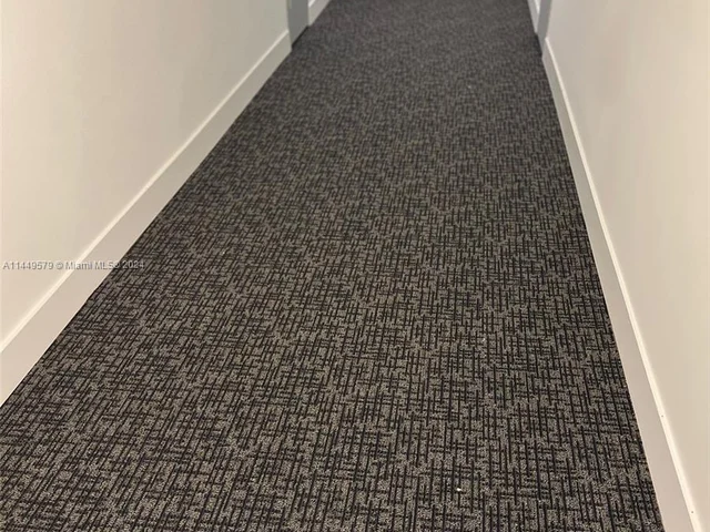 137 Golden Isles Dr # 1110, Hallandale Beach FL 33009