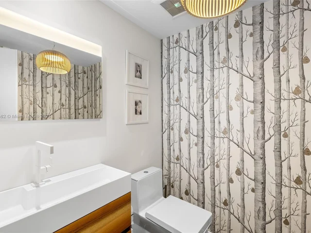 3301 NE 183rd St # 2707, Aventura FL 33160