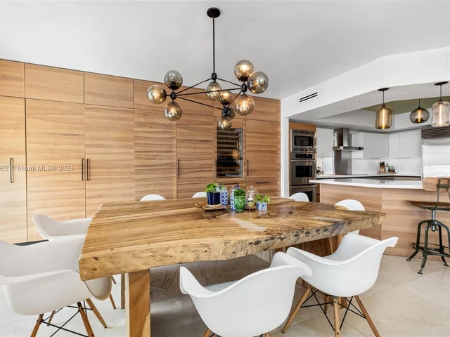 3301 NE 183rd St # 2707, Aventura FL 33160