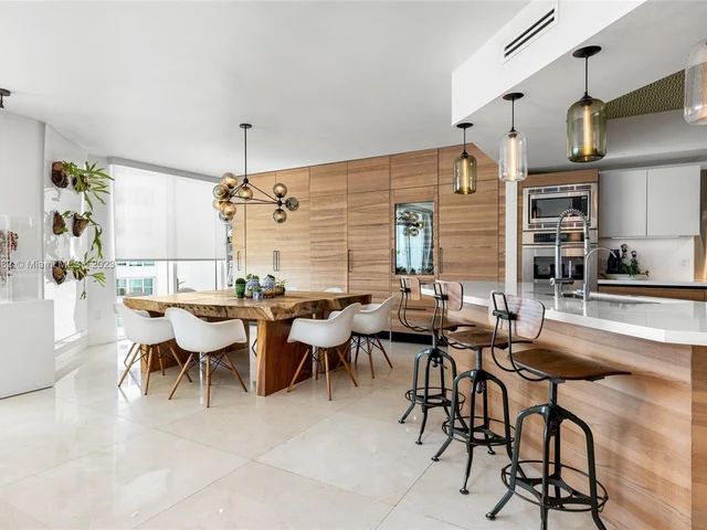 3301 NE 183rd St # 2707, Aventura FL 33160