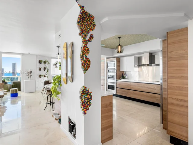 3301 NE 183rd St # 2707, Aventura FL 33160