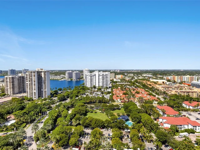 3301 NE 183rd St # 2707, Aventura FL 33160