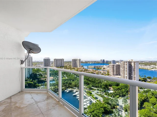 3301 NE 183rd St # 2707, Aventura FL 33160