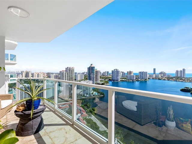 3301 NE 183rd St # 2707, Aventura FL 33160