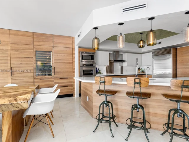 3301 NE 183rd St # 2707, Aventura FL 33160