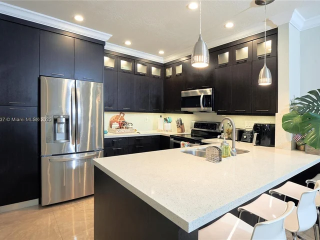 3365 NE 14th Dr # 16, Homestead FL 33033