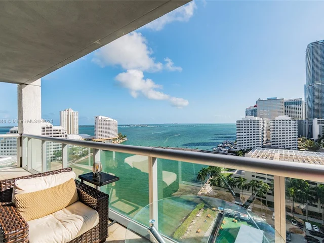 495 Brickell Ave # 1701, Miami FL 33131