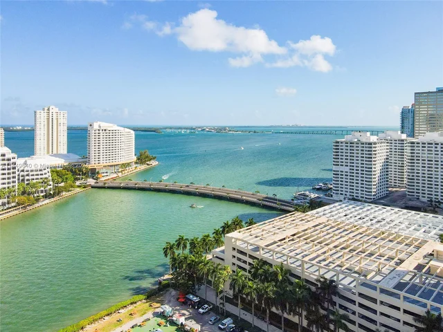 495 Brickell Ave # 1701, Miami FL 33131