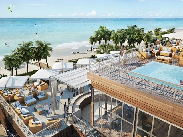 4111 S Ocean Dr, Hollywood FL 33019