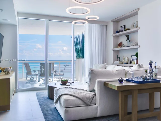 3801 Collins Ave # 903, Miami Beach FL 33140