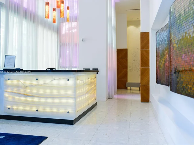 3801 Collins Ave # 903, Miami Beach FL 33140