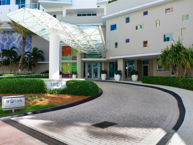 3801 Collins Ave # 903, Miami Beach FL 33140