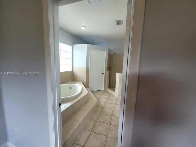 12195 SW 80th St, Miami FL 33183