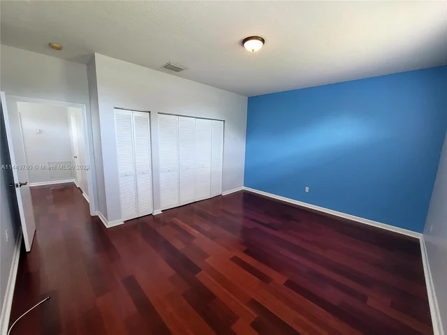 12195 SW 80th St, Miami FL 33183