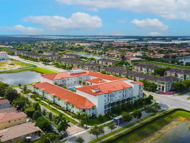 10950 NW 82nd St # 416, Doral FL 33178