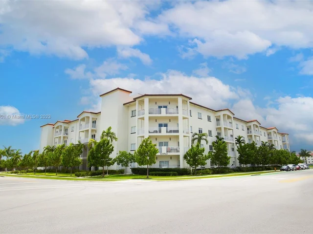 10950 NW 82nd St # 416, Doral FL 33178