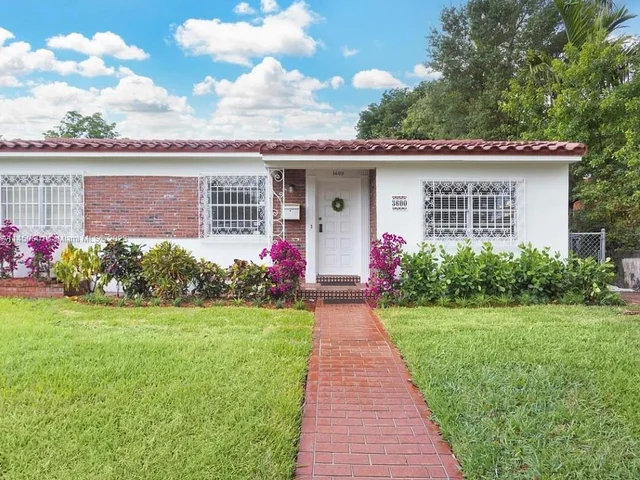 3600 SW 26th St, Miami FL 33133