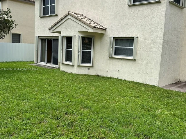 2235 SW 166th Ave, Miramar FL 33027