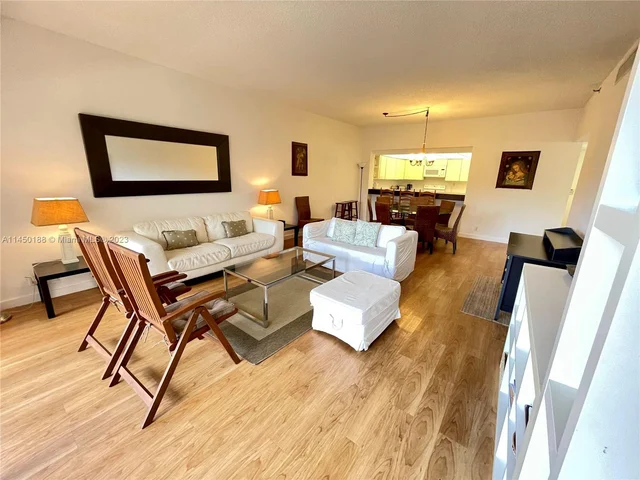 201 Crandon Blvd # 209, Key Biscayne FL 33149