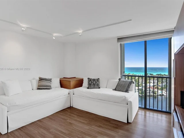 19707 Turnberry Way # 21E, Aventura FL 33180