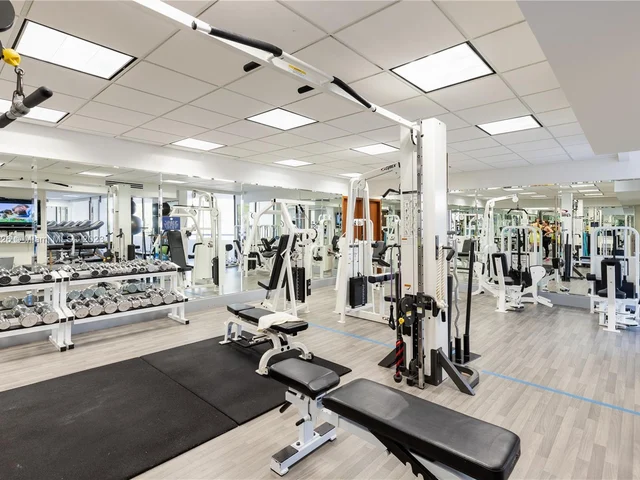 19707 Turnberry Way # 21E, Aventura FL 33180