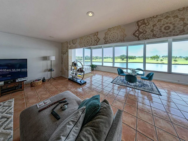 9200 W Bay Harbor Dr # 4B, Bay Harbor Islands FL 33154