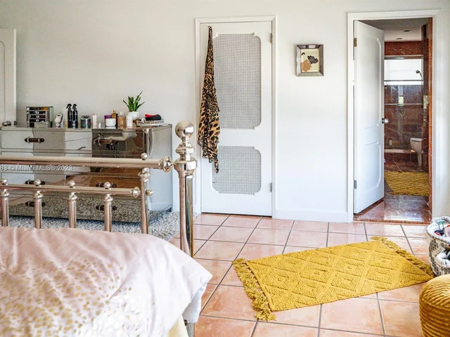 9200 W Bay Harbor Dr # 4B, Bay Harbor Islands FL 33154