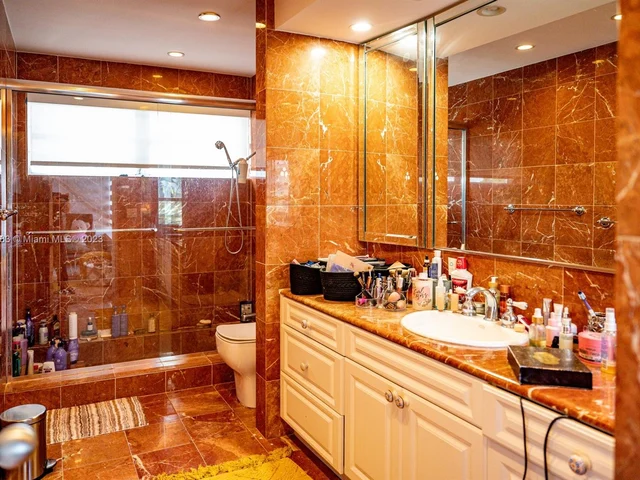 9200 W Bay Harbor Dr # 4B, Bay Harbor Islands FL 33154