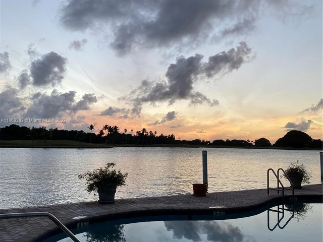 9200 W Bay Harbor Dr # 4B, Bay Harbor Islands FL 33154