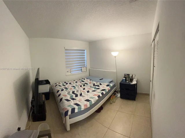 9206 SW 147th Ct, Miami FL 33196